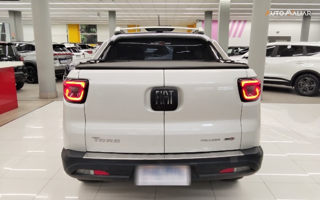 FIAT TORO 2.4 16V MULTIAIR FLEX VOLCANO AT9