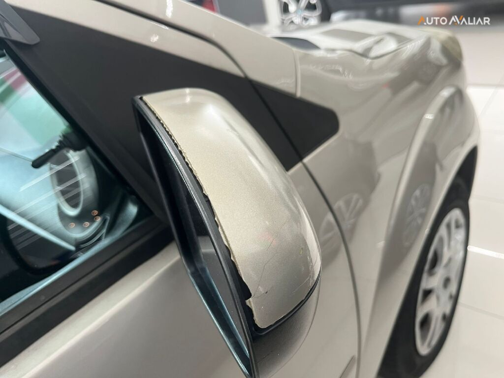 FORD FIESTA 1.6 ROCAM HATCH 8V FLEX 4P MANUAL