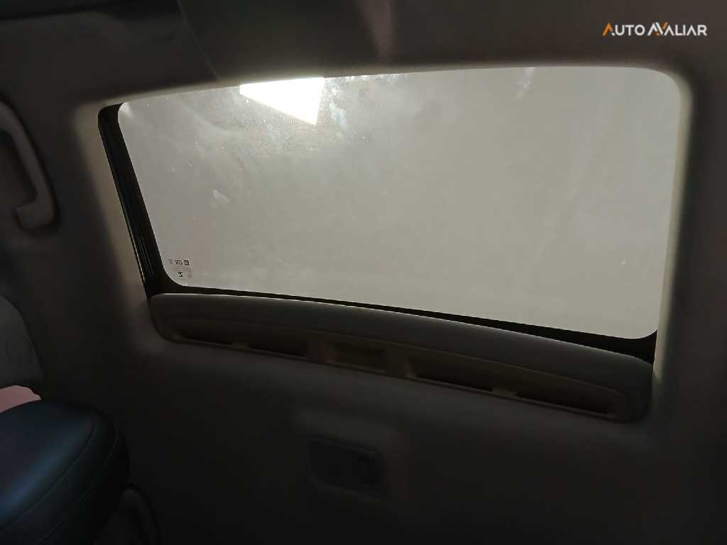 CHEVROLET TRACKER 1.8 MPFI LTZ 4X2 16V FLEX 4P AUTOMATICO