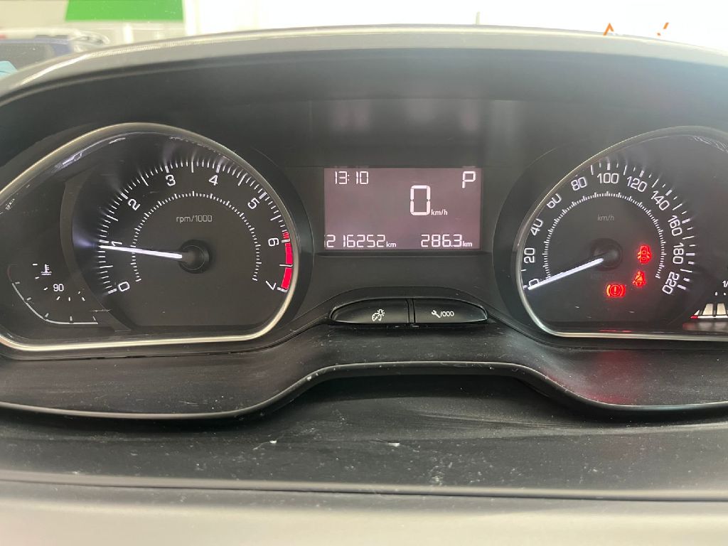 PEUGEOT 208 1.6 GRIFFE 16V FLEX 4P AUTOMATICO