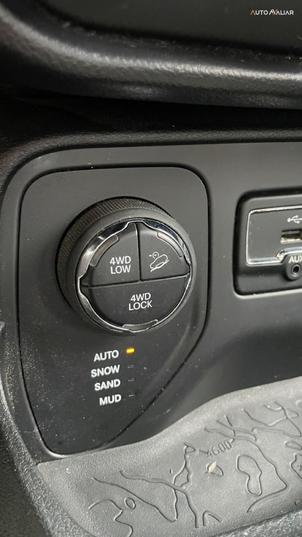 JEEP RENEGADE 2.0 16V TURBO DIESEL LONGITUDE 4P 4X4 AUTOMATICO