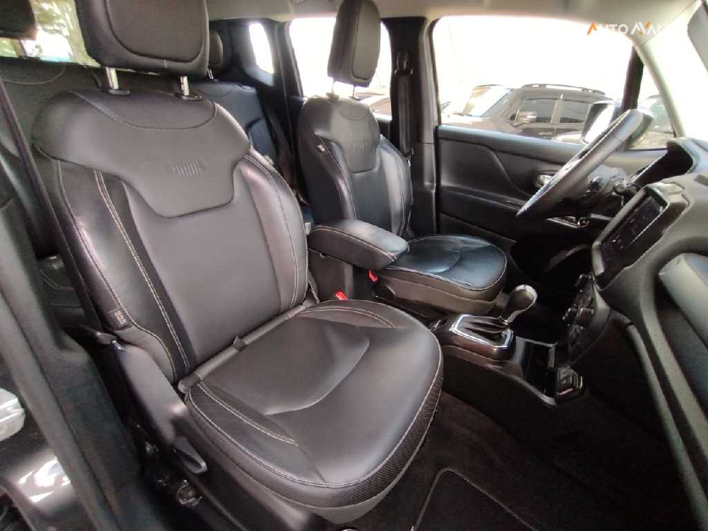 JEEP RENEGADE 1.3 T270 TURBO FLEX LONGITUDE AT6