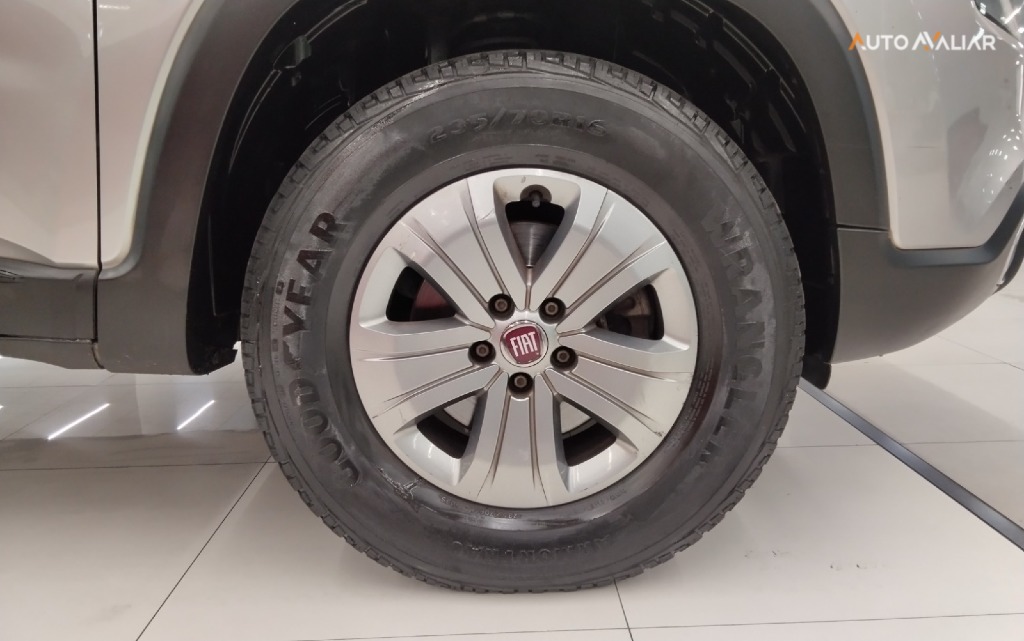 FIAT TORO 1.8 16V EVO FLEX FREEDOM AT6