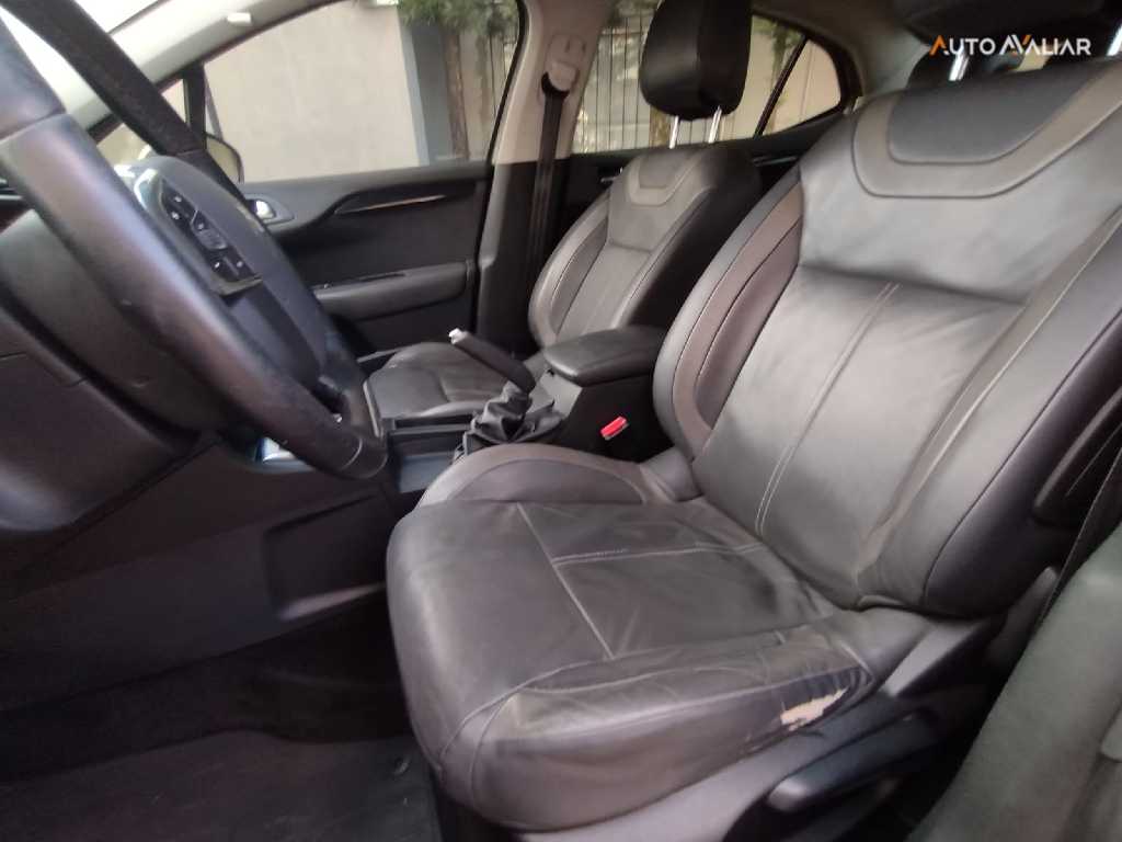 CITROEN C4 LOUNGE 1.6 TENDANCE 16V TURBO GASOLINA 4P AUTOMATICO