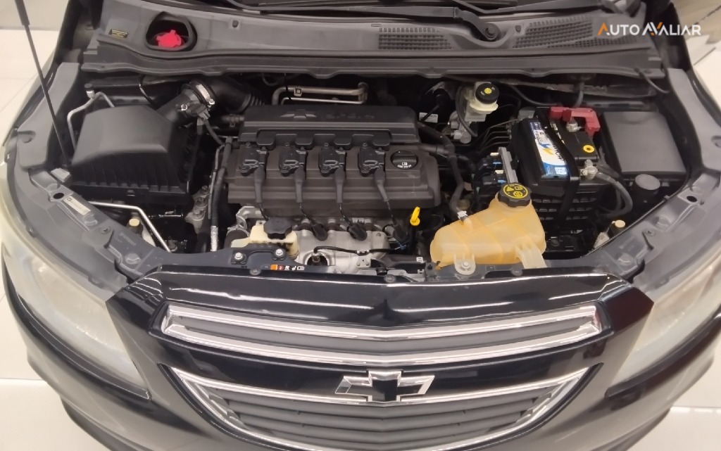 CHEVROLET ONIX 1.4 MPFI LTZ 8V FLEX 4P MANUAL