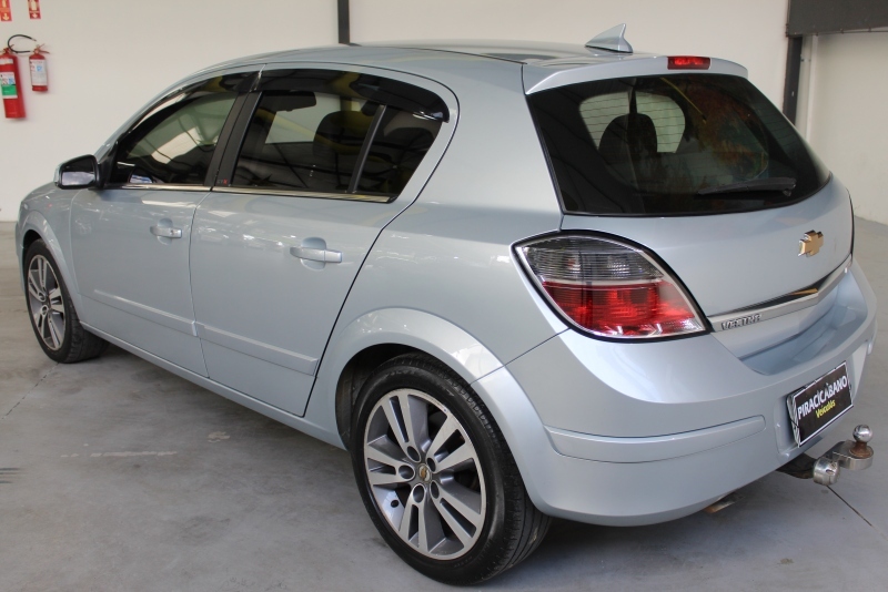 CHEVROLET VECTRA HATCH GTX REMIX 2.0 8V AUT. Piracicabano Veículos