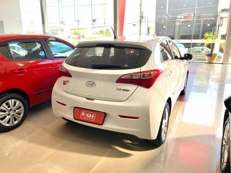 HYUNDAI HB20 1.6 PREMIUM 16V FLEX 4P MANUAL