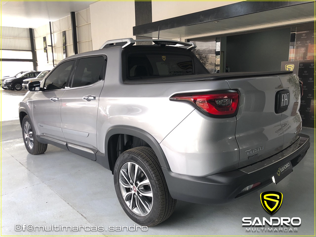 FIAT TORO 2.0 16V TURBO DIESEL VOLCANO 4WD AT9