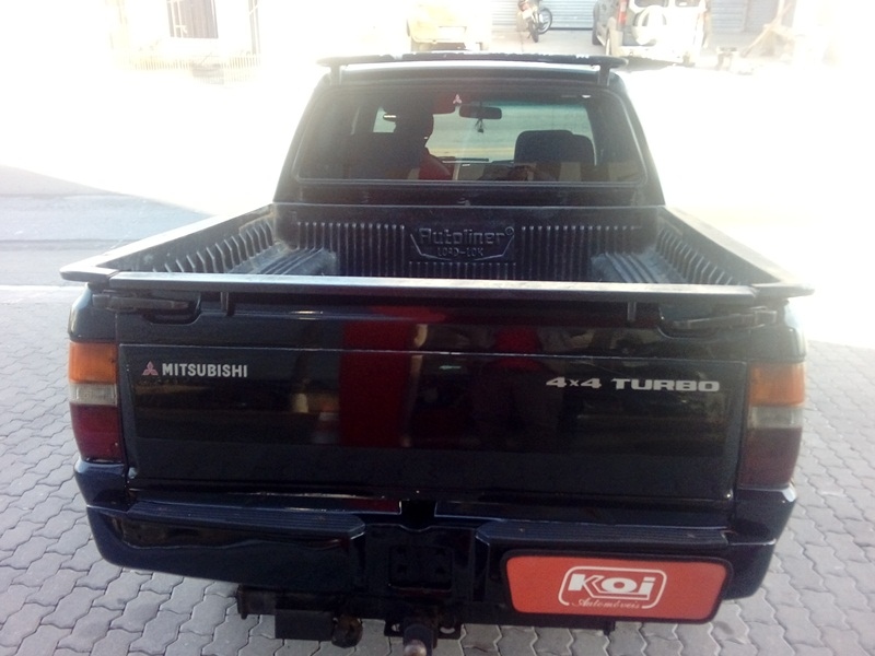 MITSUBISHI L200 2.5 GLS 4X4 CD 8V TURBO DIESEL 4P MANUAL MITSUBISHI L200 2.5 GLS 4X4 CD 8V TURBO DIESEL 4P MANUAL