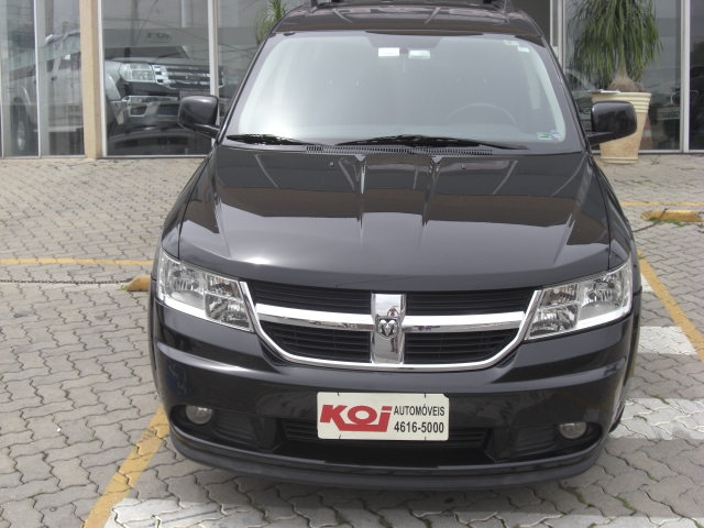 DODGE JOURNEY 2.7 SXT V6 GASOLINA 4P AUTOMÁTICO