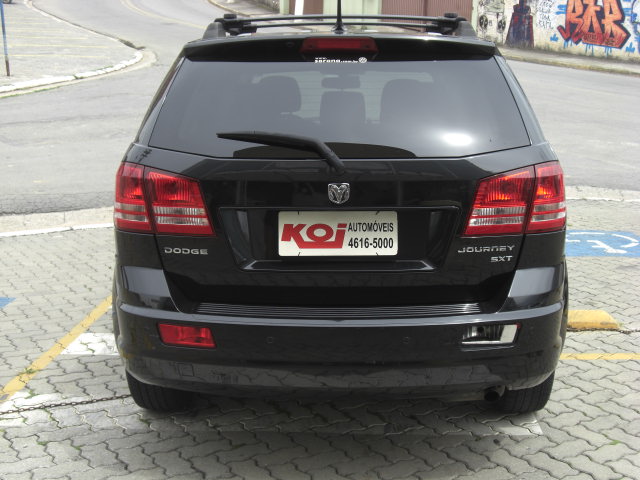 DODGE JOURNEY 2.7 SXT V6 GASOLINA 4P AUTOMÁTICO