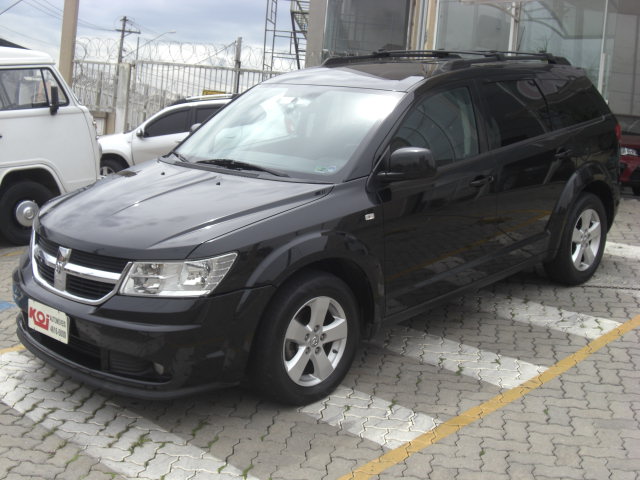 DODGE JOURNEY 2.7 SXT V6 GASOLINA 4P AUTOMÁTICO