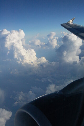 Thunder storm under the wing of Frontier A319 N932FR