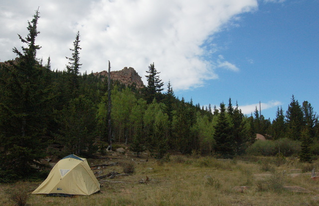 Camp in Lake Park, Lost Creek Wilderness