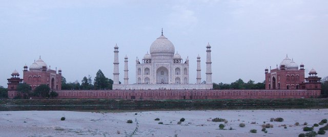 Taj Mahal and the Yamuna River