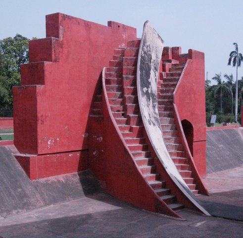 Astronomical structures at Jantar Mantar