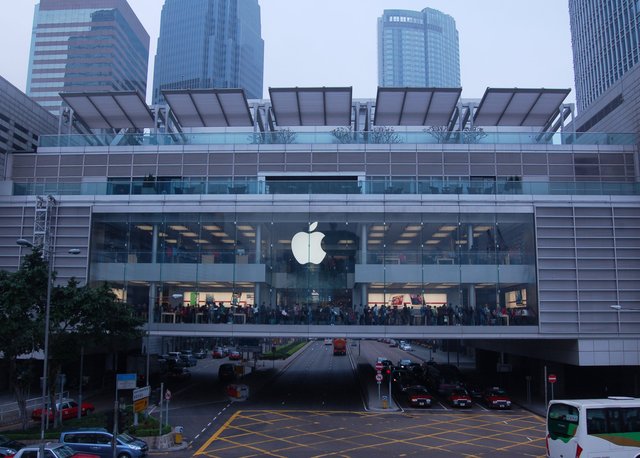 Apple Store in Central, Hong Kong