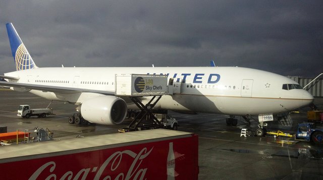 United 777-200 waiting at the gate at Seatac