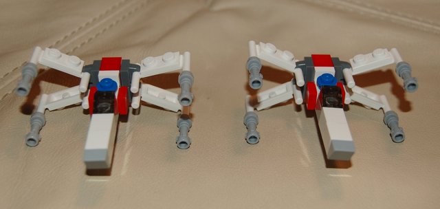 Minature Lego X-Wing fighters