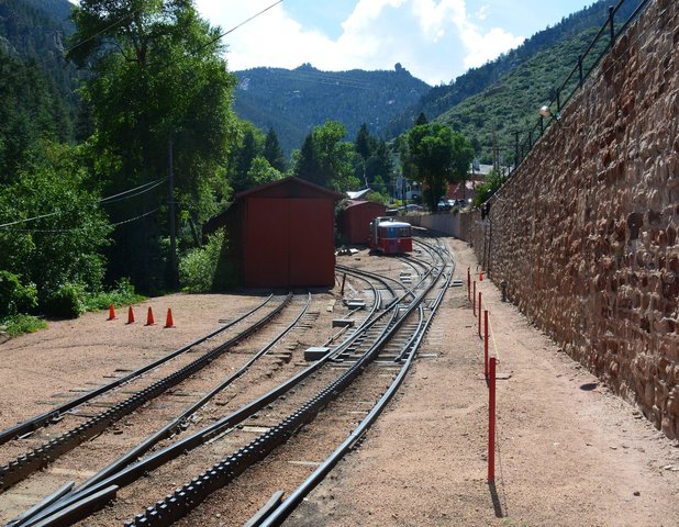 Cog rail yard