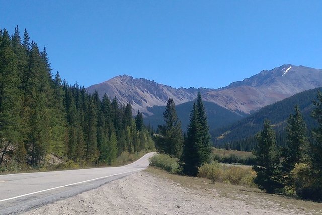 Ellingwood Ridge and La Plata Peak from Colorado 82