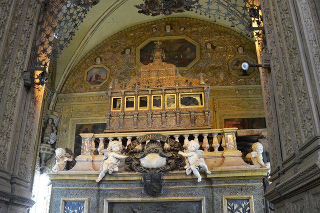 Coffin of St. Francis Xavier in the Basilica of Bom Jesus