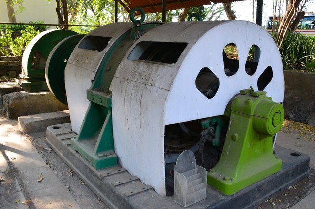 Khopoli Generator outside the Nehru Science Centre