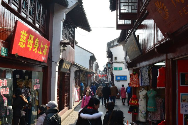 Narrow alley in Qibao