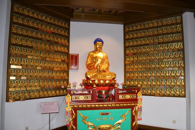 Buddha at Nanqibao Temple