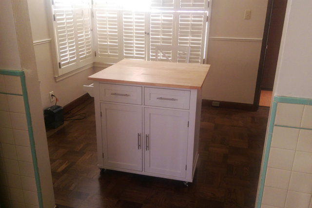 Kitchen island as dining room table