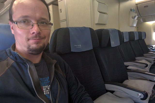 Jaeger in an empty row on a 777