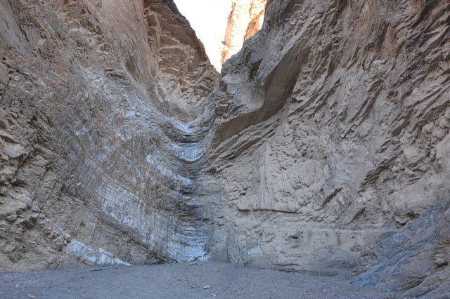 Dry waterfall in Mosaic Canyon