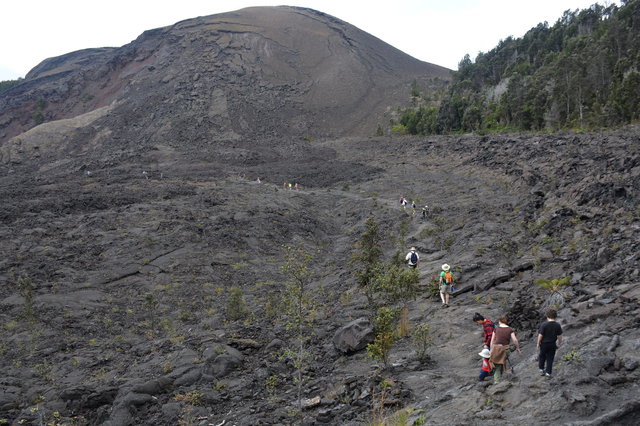 Sasa, Julian, Kiesa and Calvin hike through Kilauea Iki Crater