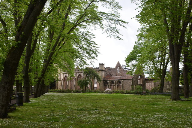 Temple Church and Temple Gardens, Bristol