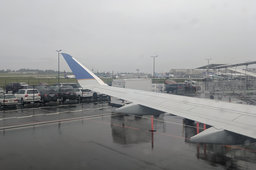 Rain at Paine Field