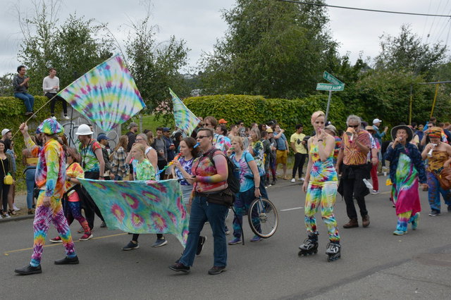 Tie-die kazoo orchestra in the Fremont Solstice Parade