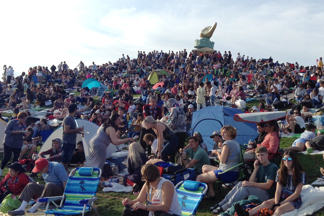 Kite Hill crowded with people ahead of fireworks