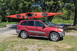 Demo Etain Valley 17.5 kayak on Motoko