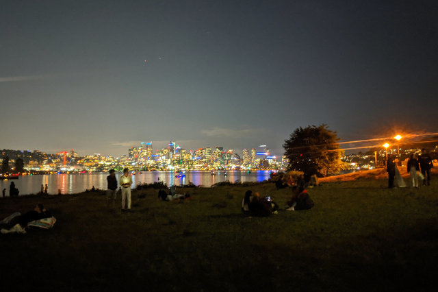 Lake Union and the South Lake Union skyline at night