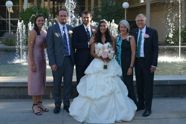 Bethany, Jaeger, Willy, Diana, Mom, and Dad