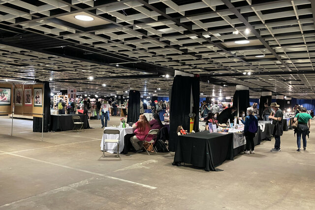 Dealer's Room at Worldcon