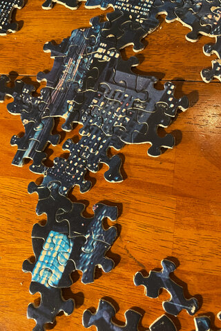 San Francisco by Night puzzle takes shape