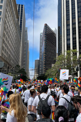 Apple Pride passes 388 Market Street