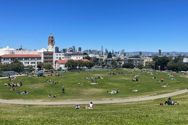 Dolores Park and the San Francisco skyline