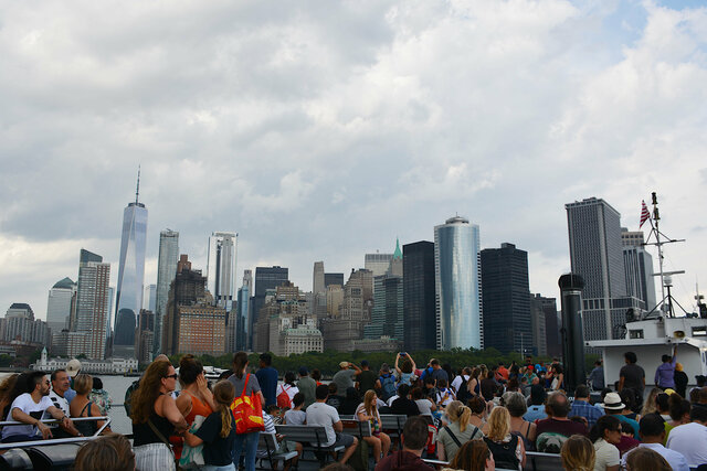 Ferry returns to Lower Manhattan