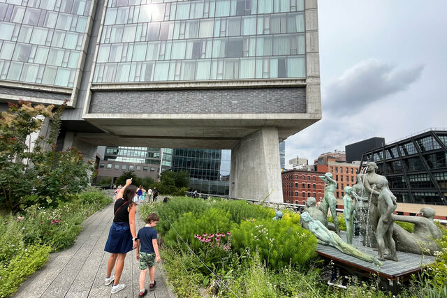 Bethany and Julian on the High Line