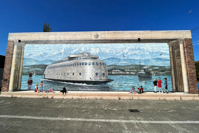 MV Kalakala mural in Port Angeles