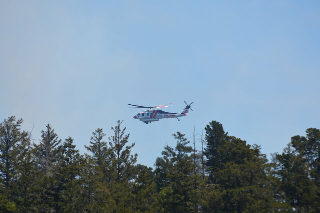 N476DF Calfire Fire Hawk over the DeLaveaga Fire