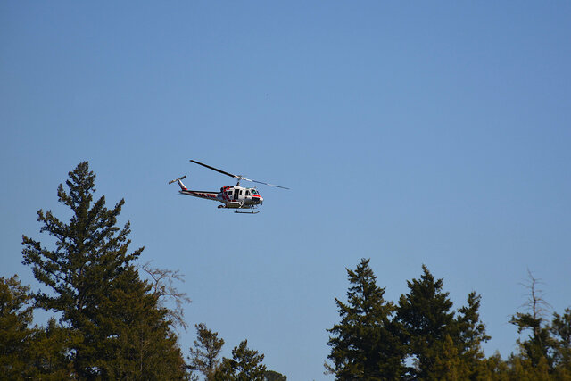 N495DF departs the DeLaveaga Fire