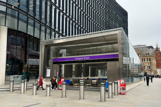 Liverpool Street station Elizabeth Line entrance